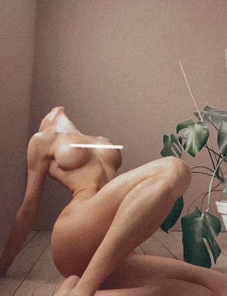 beliebte asiatische onlyfans heiße schöne galerie