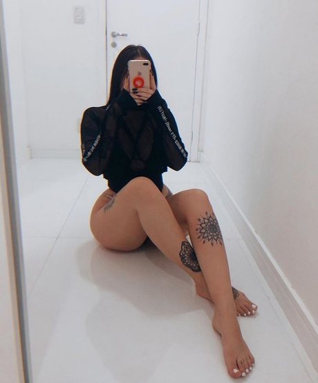 Victoria Macan kunst pornografische galerien