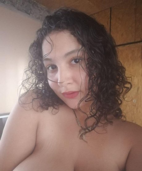 asiatisches teen solo onlyfans schöne kunst galerien