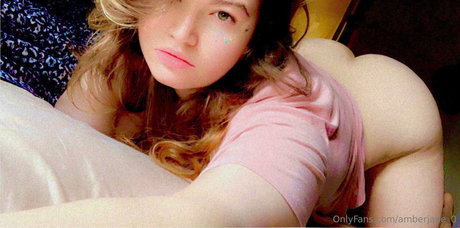 flachbrüstige onlyfans sexy nackt fotos