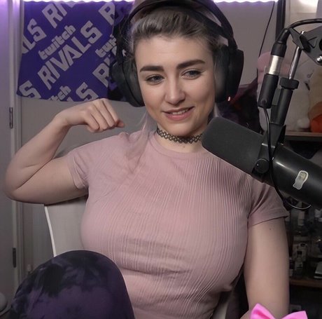 boss-onlyfans nackt pornografische bild