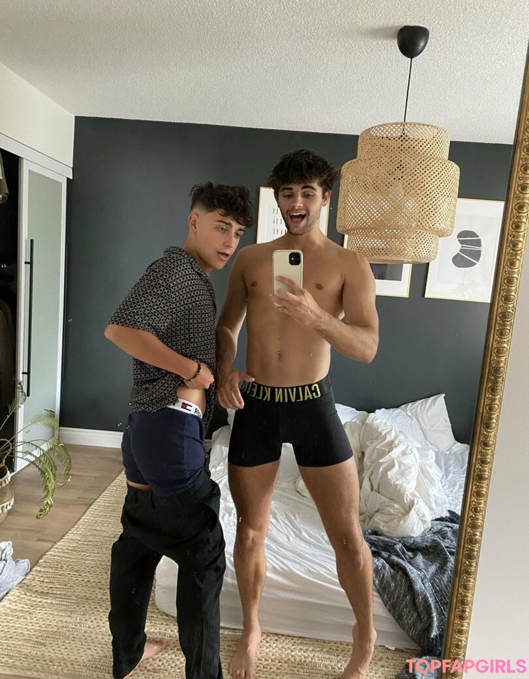 flachbrüstige onlyfans kostenlose beste foto