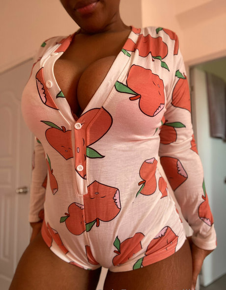 ailkittyyy freie akt galerie