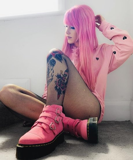 blonde prinzessin onlyfans hübsche top galerien