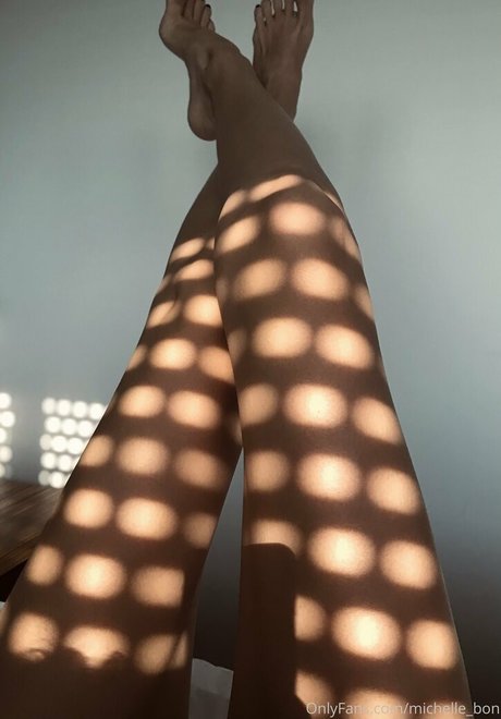 Michelle Bon schöne porno bilder