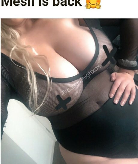 Caseyleighxox model hd fotos