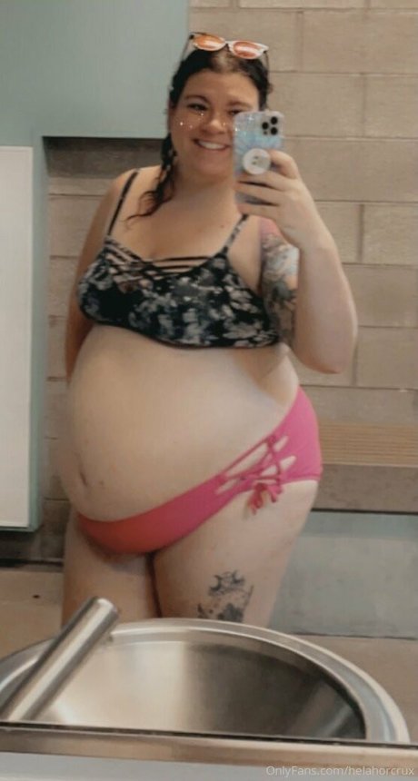 vollbusige brünette onlyfans perfekte nacktheit archiv