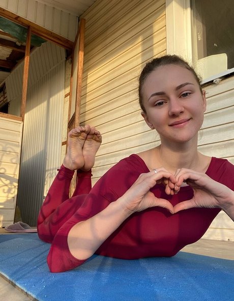 dünne schwarze teenager-onlyfans kostenlose schöne galerie