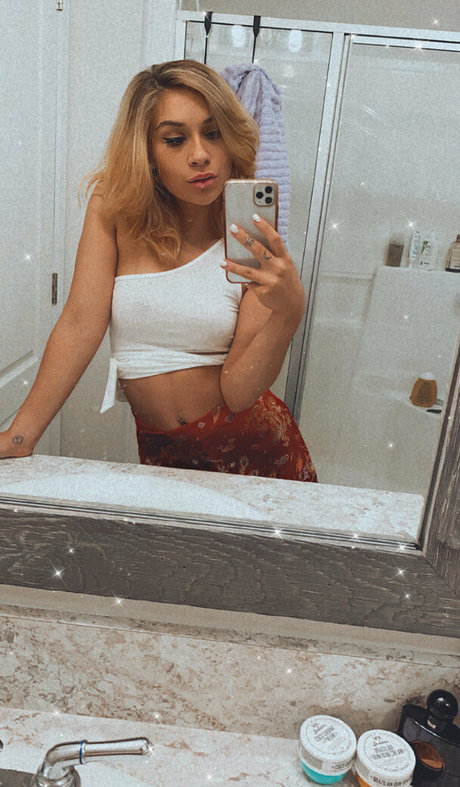 enge onlyfans hd nackte galerien