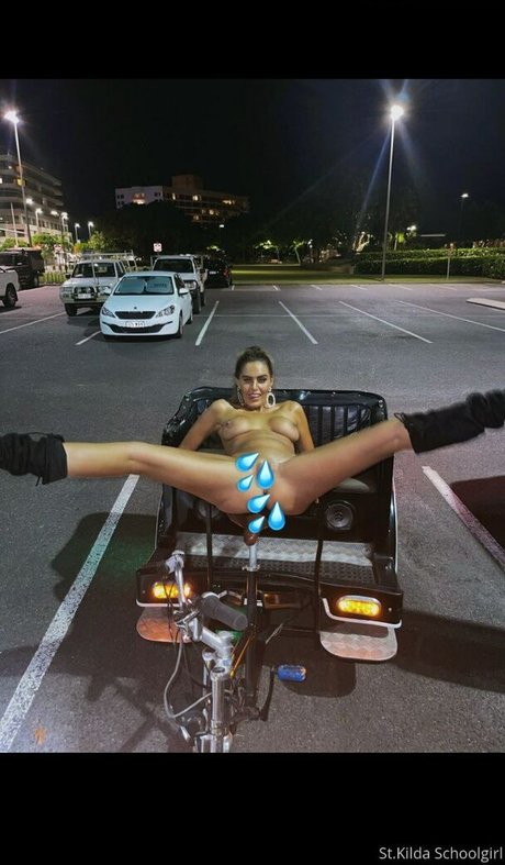 Kimberley Ametoglou top sexy galerien