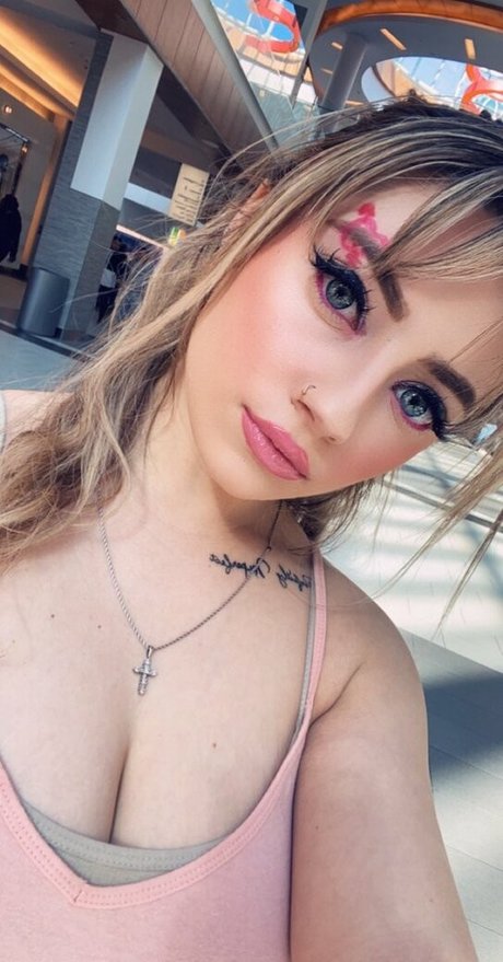 Ali Cortese freie porno foto