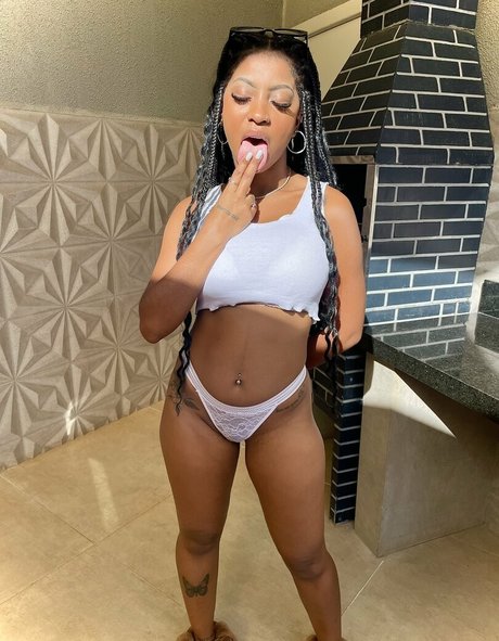 Preta Naja freie nackte galerien