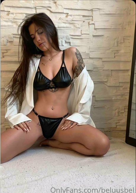 beluusbel pornostar hübsche galerien