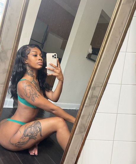 Sharondaduhdon hd nacktheit bilder