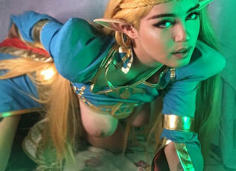 Sasayurie nackten bild