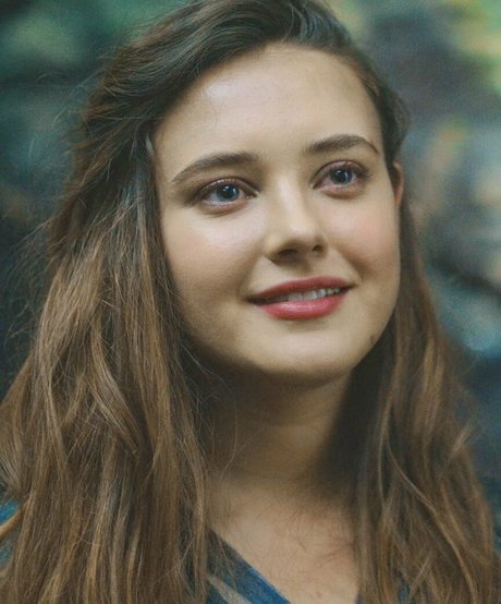 Katherine Langford hd schöne foto