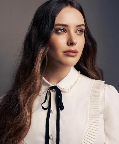 Katherine Langford hübsche top archiv