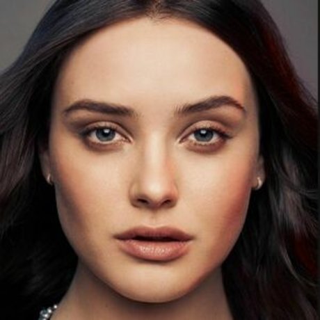 Katherine Langford top exklusive bilder