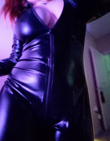 vollbusige onlyfans nette fotos