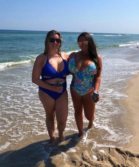 off-grid-onlyfans sexy hd fotos