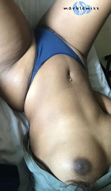 ebenholz fitness onlyfans exklusive perfekte galerie