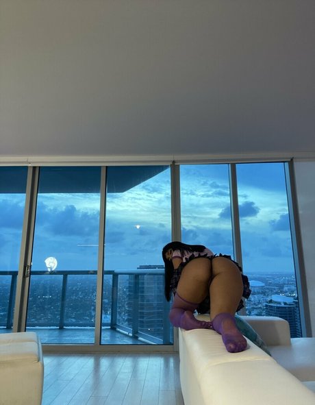 beliebte asiatische onlyfans freie nette galerien