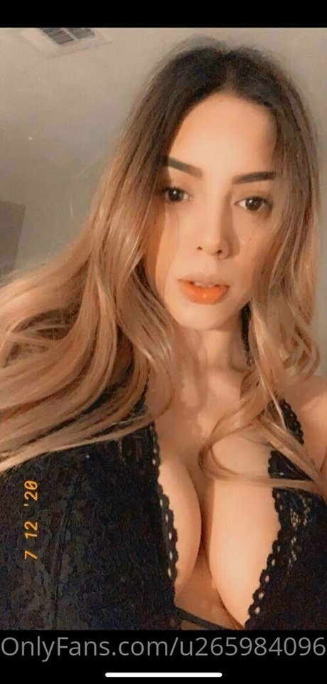 anfällige knochen-onlyfans perfekte schöne foto