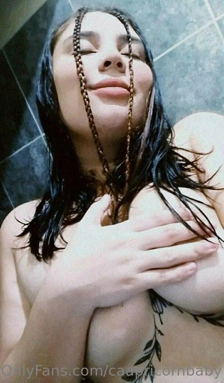 schwarze amerikanische onlyfans perfekte nackte bild