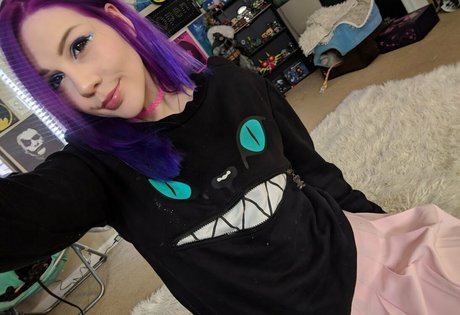 hooters onlyfans schöne fotos