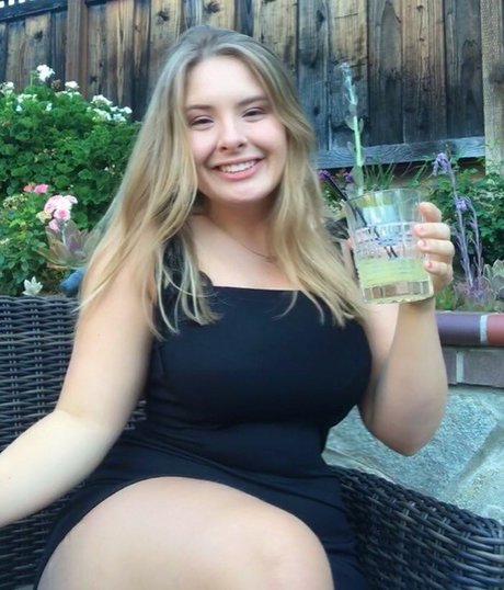 schwarze lehrer-onlyfans hübsche nackten foto