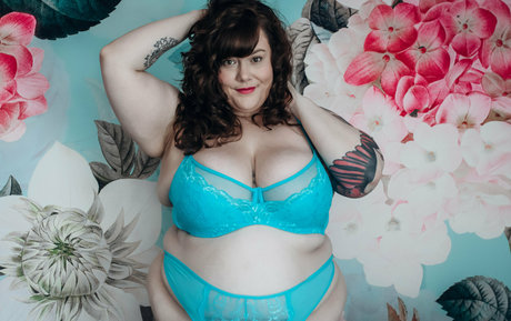 unterwasser-onlyfans nacktheit erwachsene bild