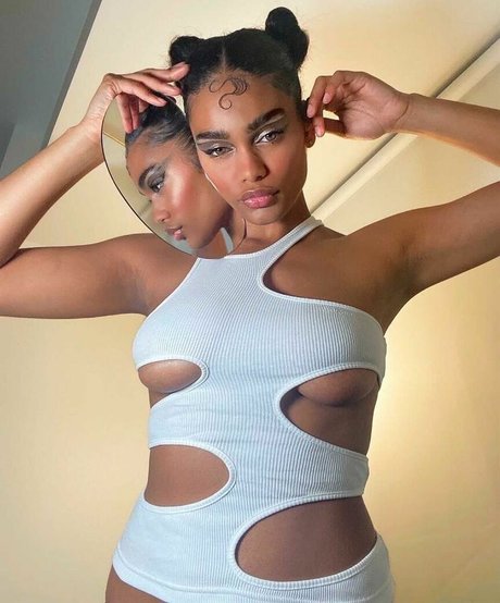 Aslayy Baugh perfekte nackte foto