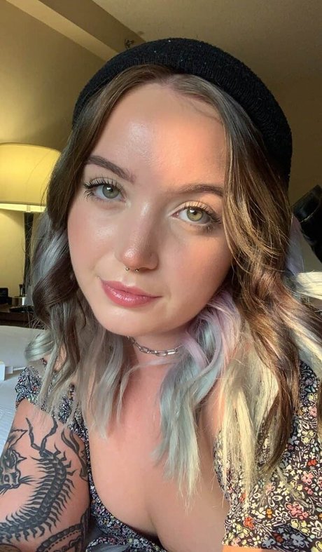 milf-lehrerin onlyfans hd pornographische bild