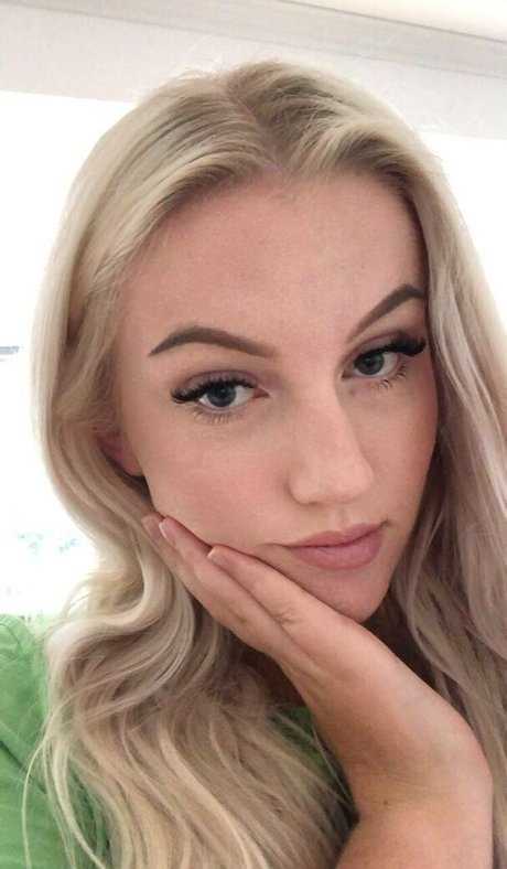 heißeste ladyboy-onlyfans porno schöne fotos