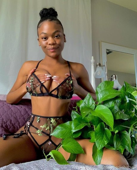 vollbusige reife onlyfans nacktheit galerien