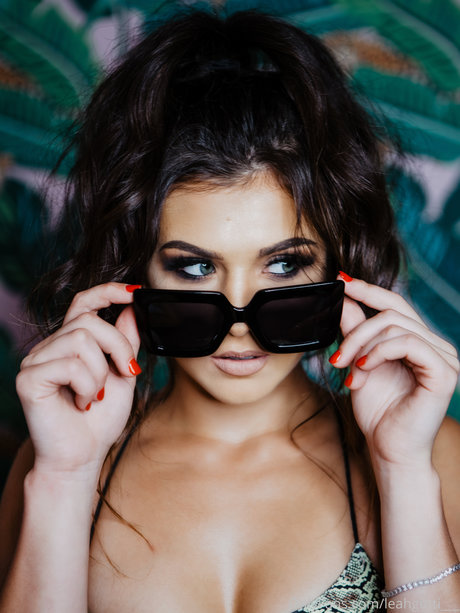 asiatisches teen solo onlyfans porno nackte archiv