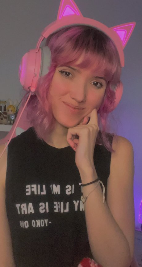 Strawberry Girl Kairi_ schauspielerin hd bild