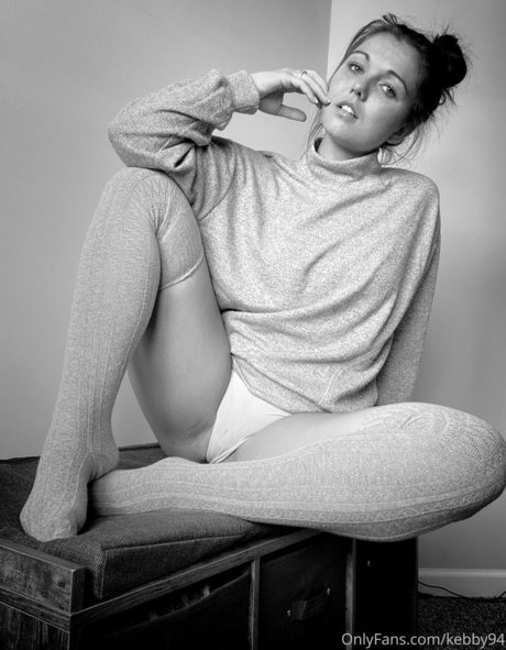 Kebby94 model sexy foto
