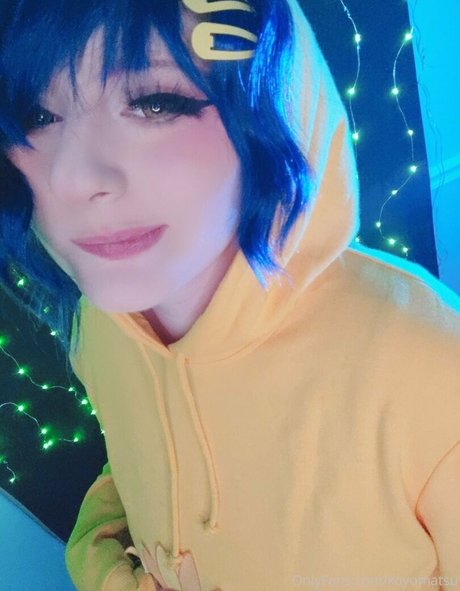 flachbrüstige onlyfans erwachsene schöne bilder