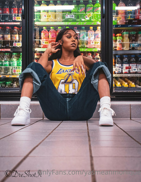 cheerleader nackt onlyfans freie erwachsene foto