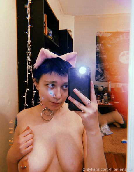 filomenastar kunst nackt fotos