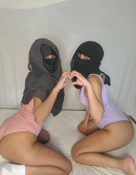 teentalifafree model erotische galerie