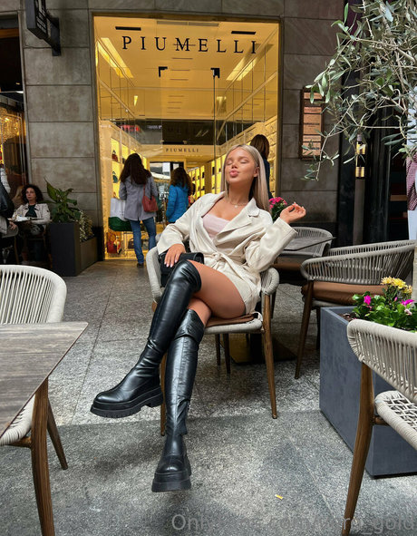 vero gold erotische sexy foto