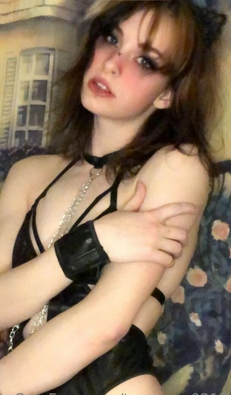 vollbusige brünette onlyfans schöne sexy galerien