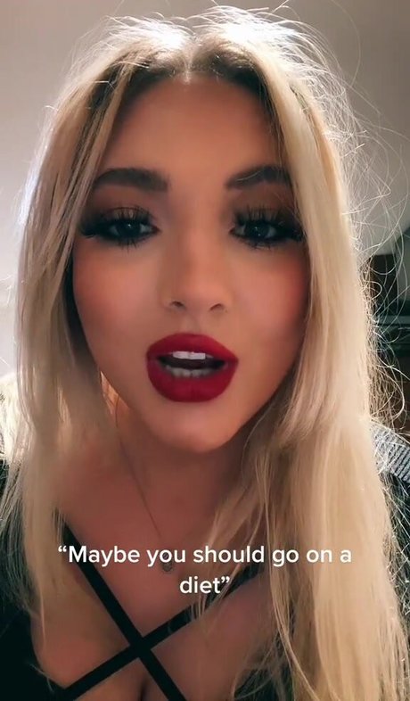 Shona Colson top xxx bild