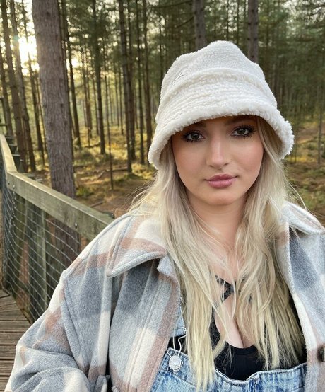 Shona Colson porno kunst bilder