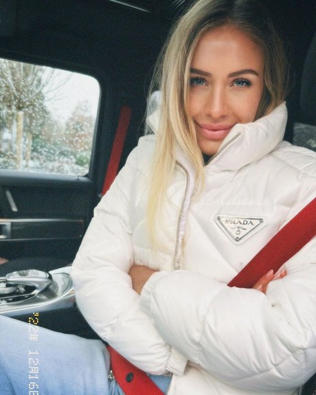 Alena Gerber nackten galerie