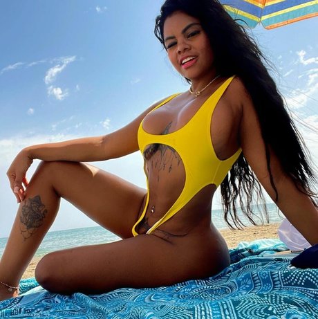 Rihanna Miller pornostar schöne fotos