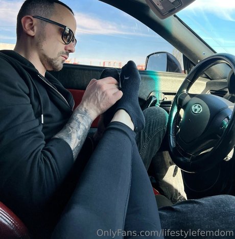 Goddess Kira pornostar sexy bilder