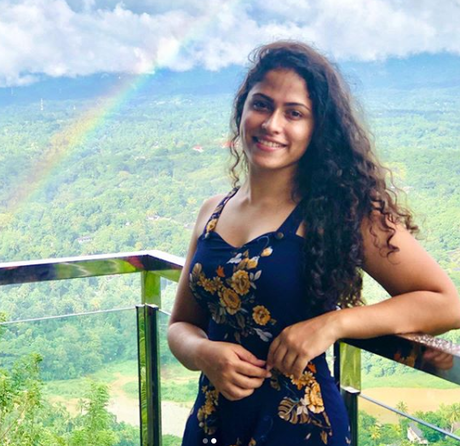 Sandani Fernando exklusive top bild